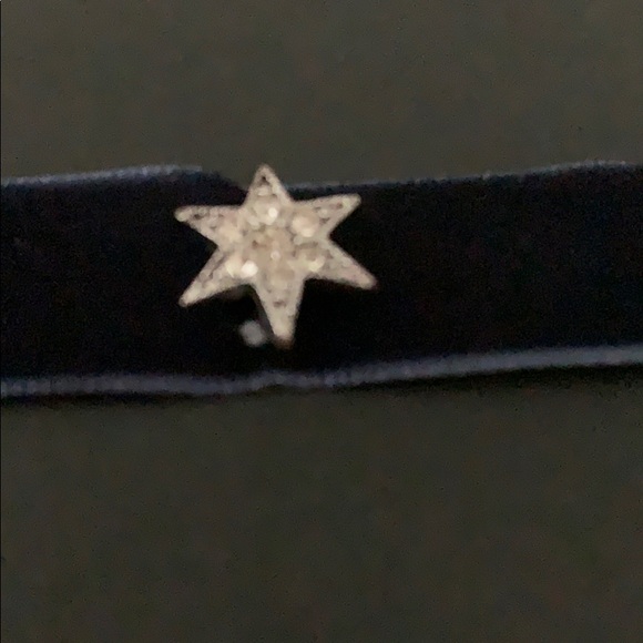 Girls choker - Picture 3 of 3